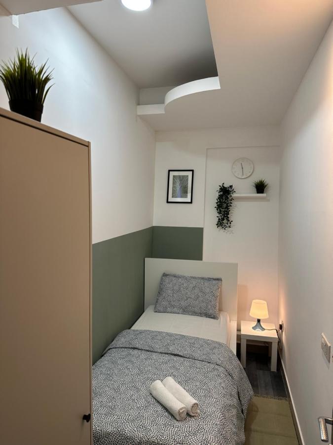 Beautiful Partition In Al Barsha 1 Near Metro Accommodatie bij particulieren Dubai